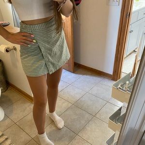 Brandy Melville skirt